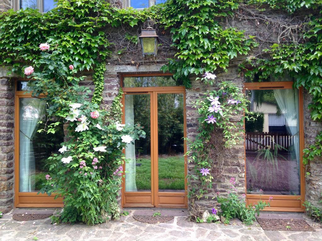 Gite Du Charme En Broceliande Mauron Экстерьер фото